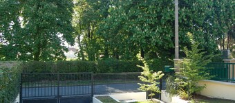 DISNEYLAND PARIS "Angels'Inn" COTTAGE 4 PEOPLE + BABY