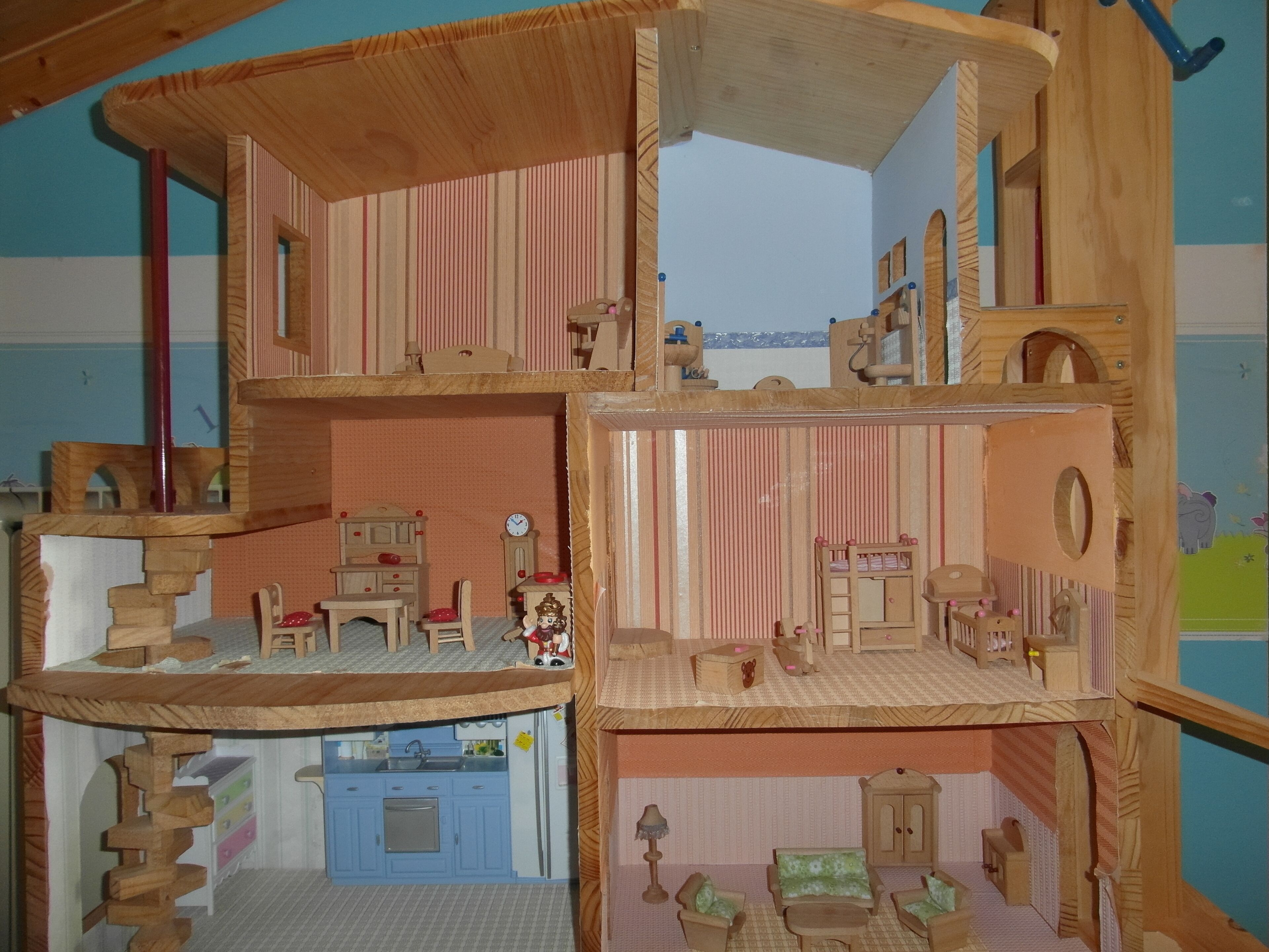 THE HOUSE IN NENA. RURAL MORO