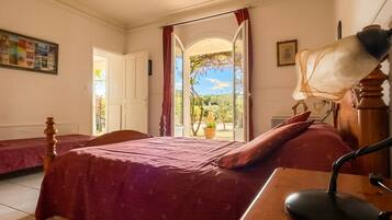 1 bedroom, iron/ironing board, travel crib, free WiFi