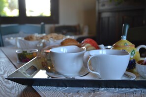 Daily local cuisine breakfast for a fee