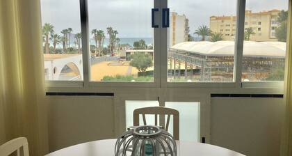 Nice apartment overlooking the sea Playa del Albir, 2 minutes from the beach