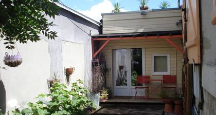 Studio tout équipé avec parking privé