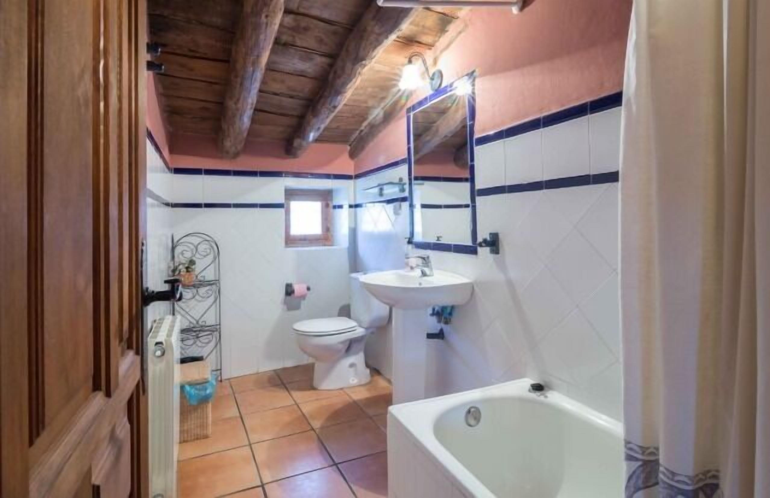 Casas Noguericas for 2 people