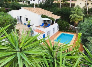 Pool - Beautiful 3 bed villa with private pool and sea views (Teulada)