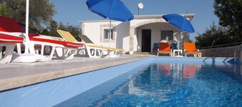 Vila Rogač Mrkovi Luštica