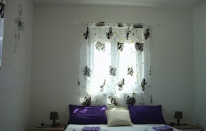 3 chambres, fer et planche Ă repasser, Wi-Fi, literie fournie