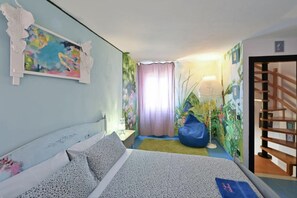 3 habitaciones, cuna de viaje, wifi gratis y ropa de cama