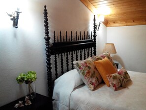 3 bedrooms, desk, iron/ironing board - Toca Headquarters, comfort in nature (Arganil)