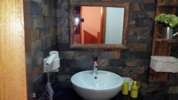 Free toiletries, hair dryer