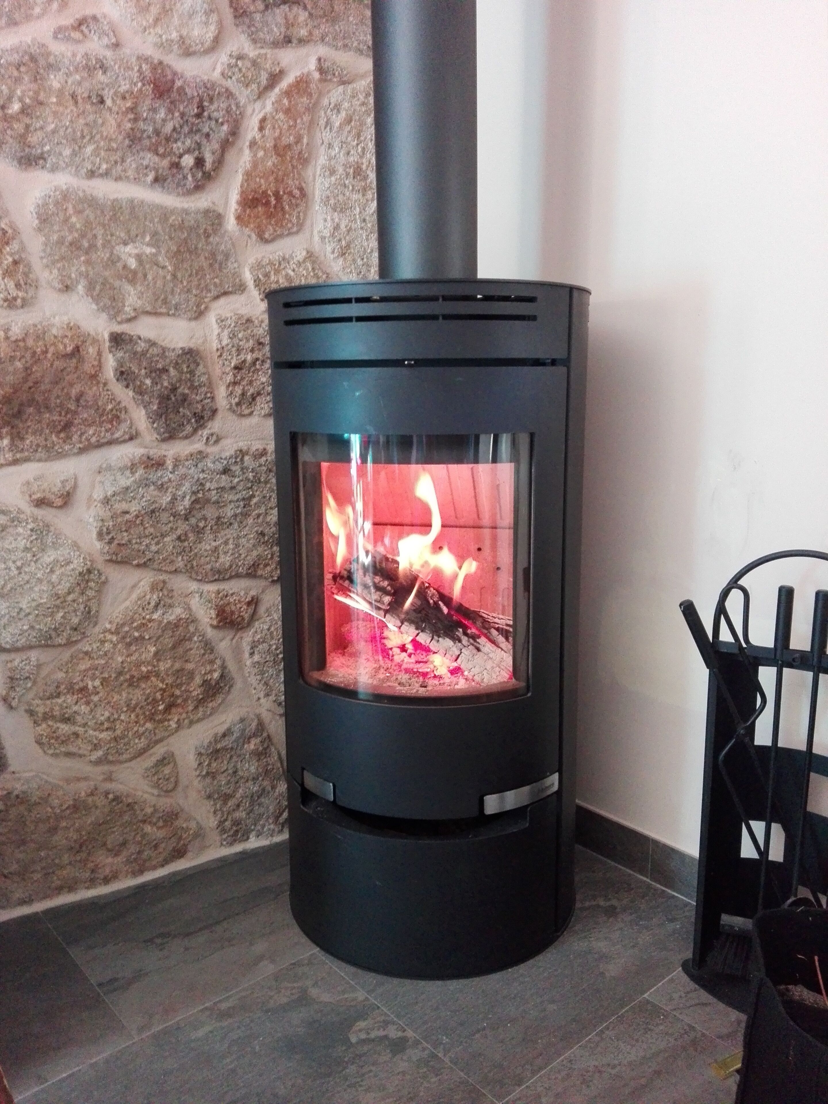 Cottage with swimming pool