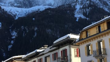 Esterni