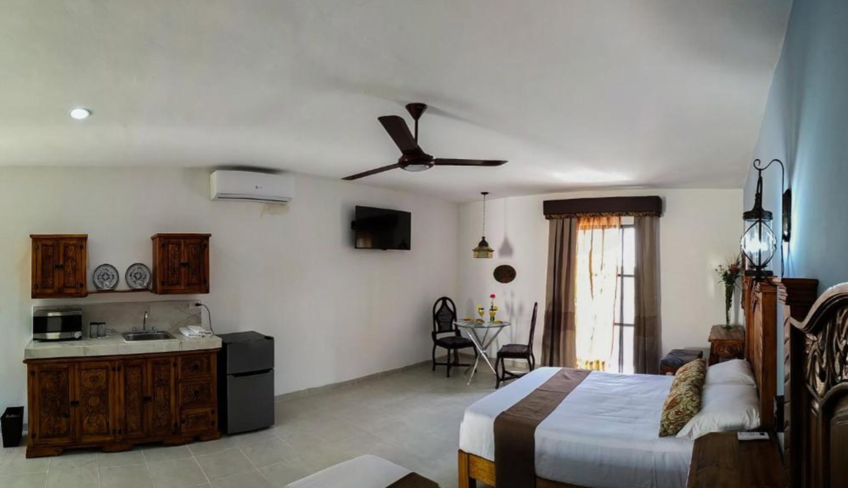 family suite, non smoking, city view | desk, blackout curtains, iron/ironing board, free wifi