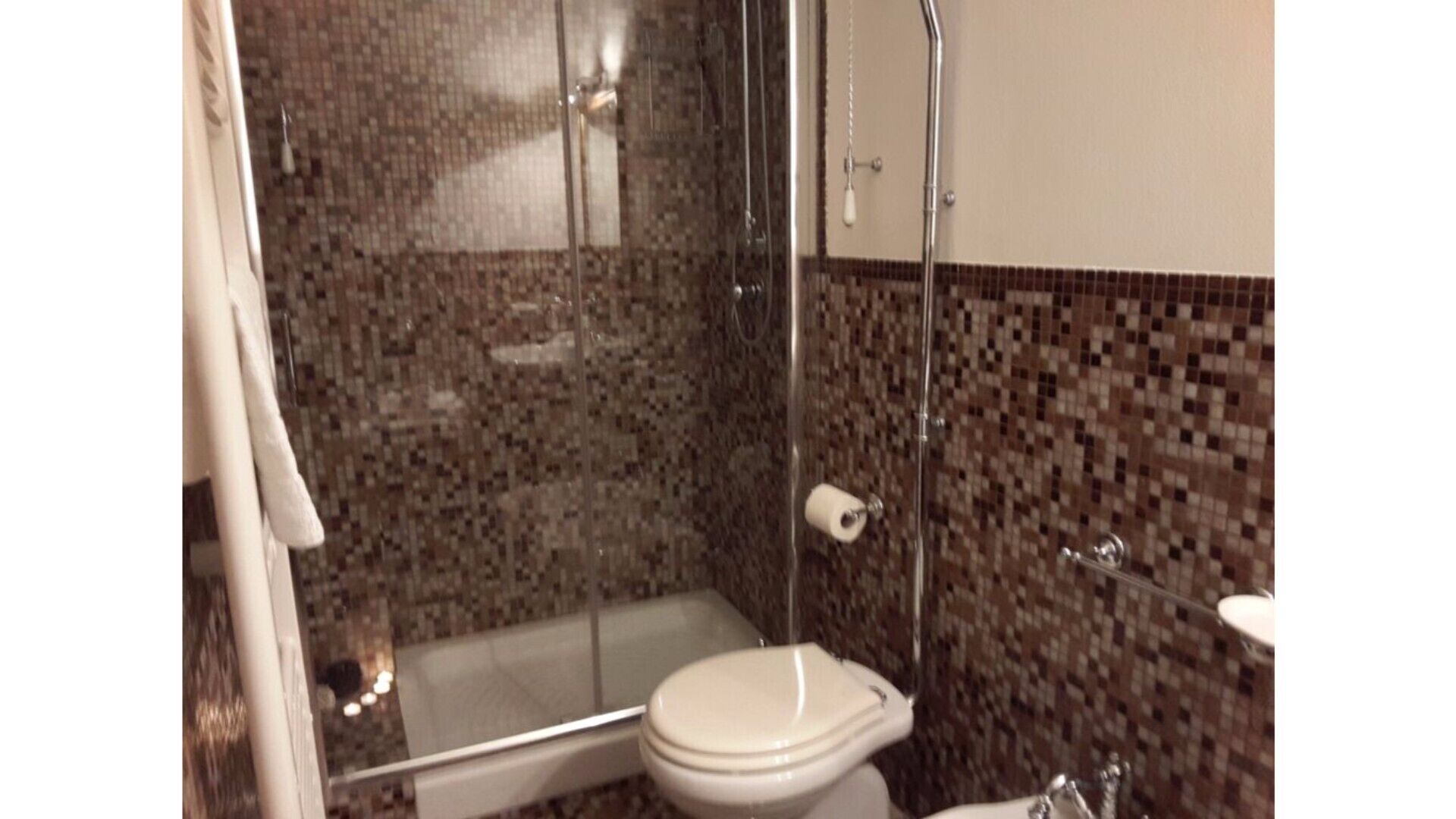 Castello Izzalini Todi Resort "Apt 4"