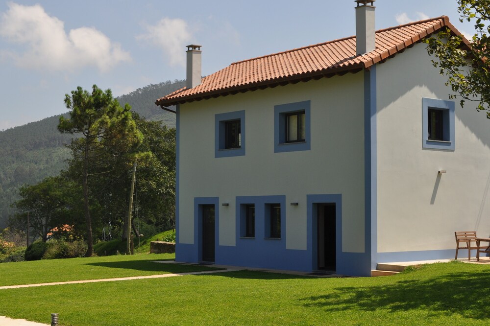 Rural apartment Casona la Sierra for 4 people