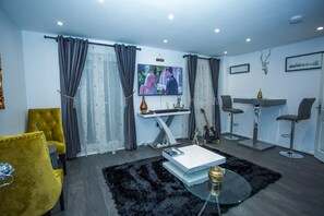 Interior - Phamphy Luxury Home For Comfort & Hospitality (London)