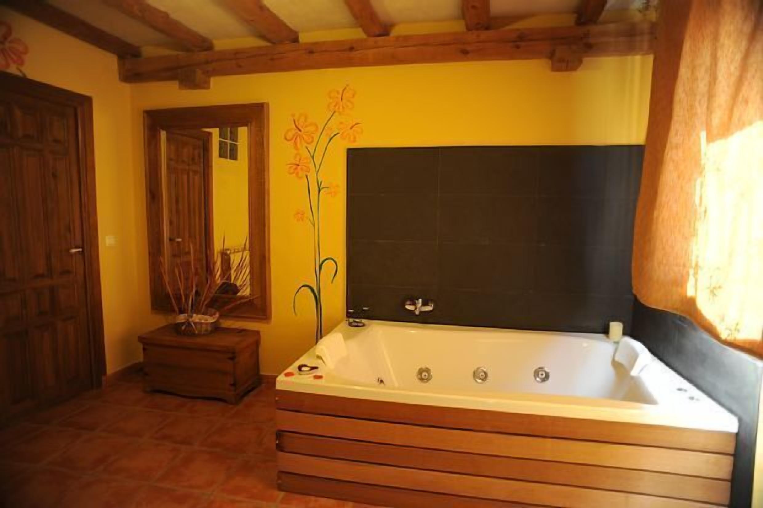 Casa Arce (full rental) El Rincón de Monasterio & SPA for 2 people