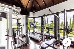 Fitness facility - 🏌🏾♂️PRIVATE VILLA WITH POOL, ☀️GYM, WIFI SAN ROQUE CLUB GOLF SOTOGRANDE 💍Weddings - (San Roque)