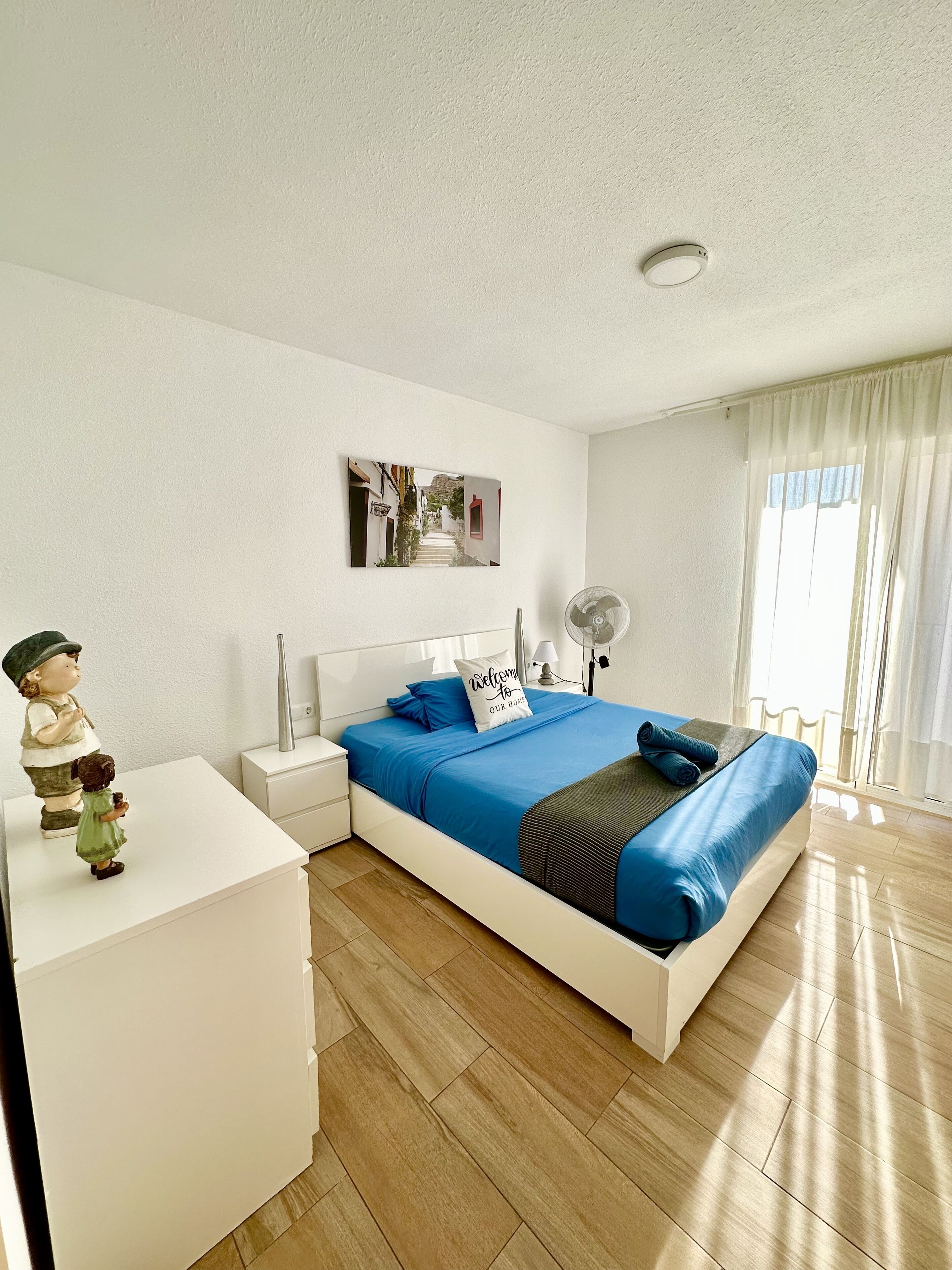 3 habitaciones, escritorio y insonorización 