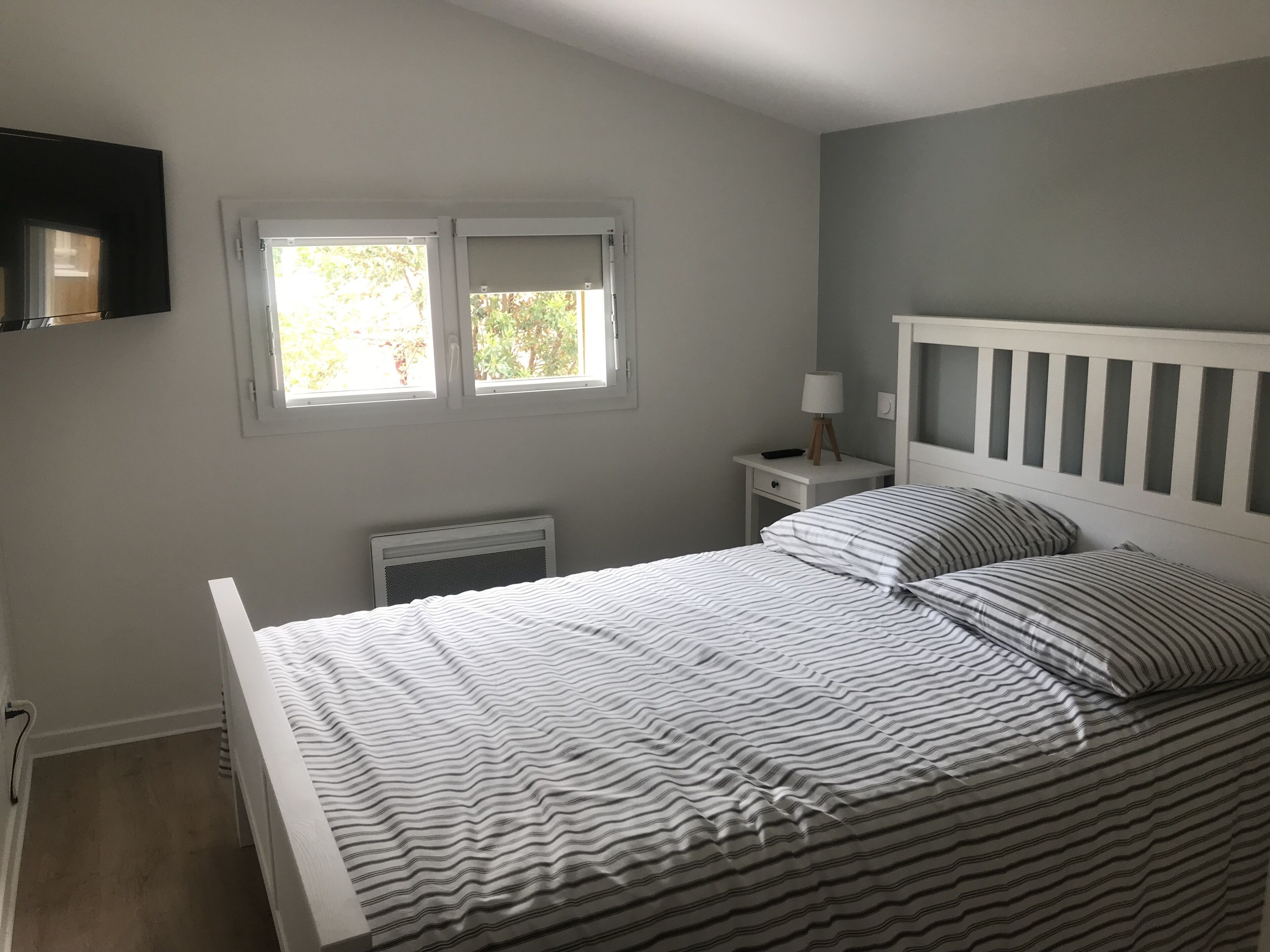 House 4 to 6 people Close to sea