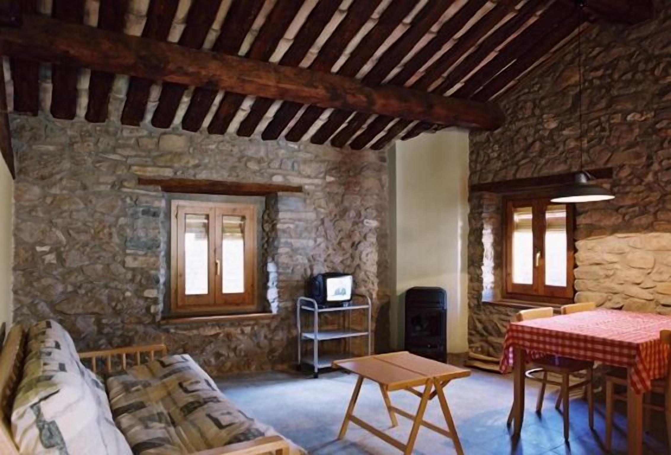 Rural apartment Apartaments rurals Can Pistola for 2 people