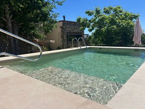 Outdoor pool - San Pedro Rural Apartments (2 pax) in Valencia de Alcántara  (Valencia de Alcántara)