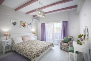 2 bedrooms, iron/ironing board, WiFi, bed sheets - CASTLE HOLIDAY APARTMENTS, HIPSTER 2 BEDROOM FLAT D418 (Yermasoyia, Limassol)