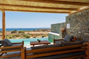 Pool - Cycladic Breeze Villa Aura with swimming pool villa & great sea view (Paros)