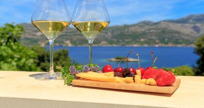Beautiful seaview apartment near Korcula