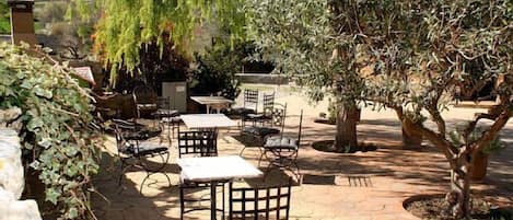 Restauration en plein air