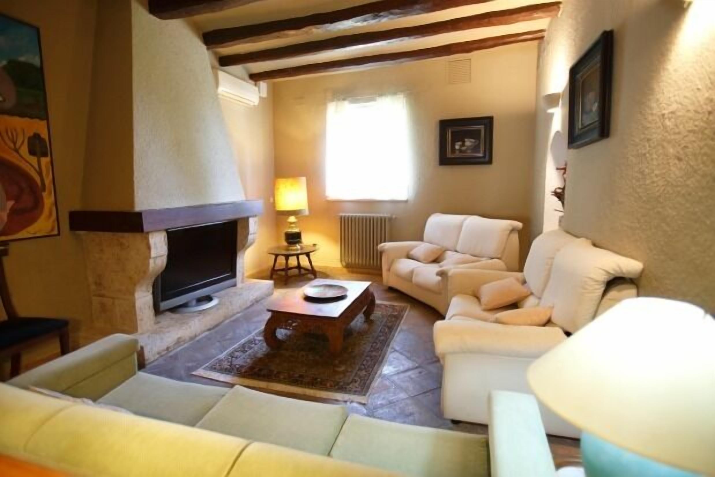 Self catering Can Ferran for 15 people
