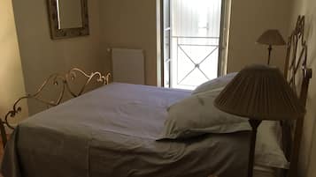 3 Schlafzimmer, Bügeleisen/Bügelbrett, Reisekinderbett, kostenloses WLAN