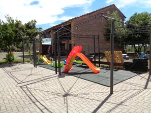 Children’s area - - Helichrysum - (Pavia)
