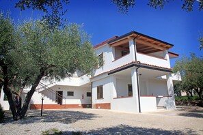 Exterior - Sangeni home holidays - Apartment n.5 at the first floor with large terrace (Capo Vaticano)