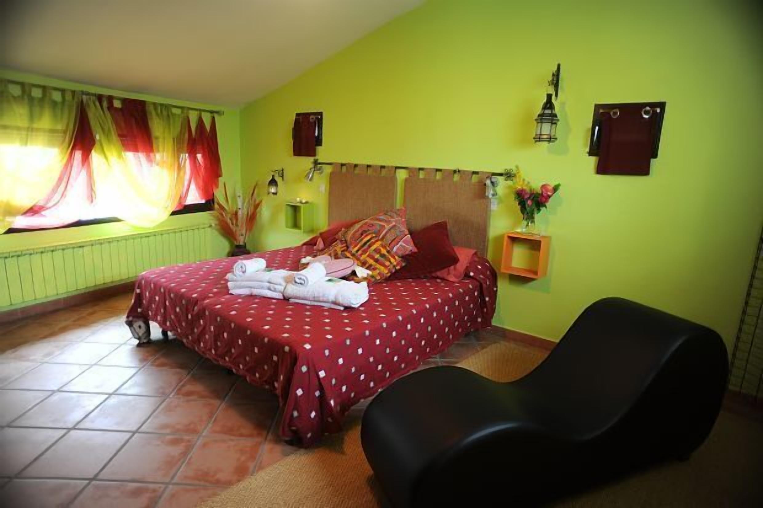 Casa Suite Spa La Jara, El Rincón de Monasterio & Spa (for 2 people)