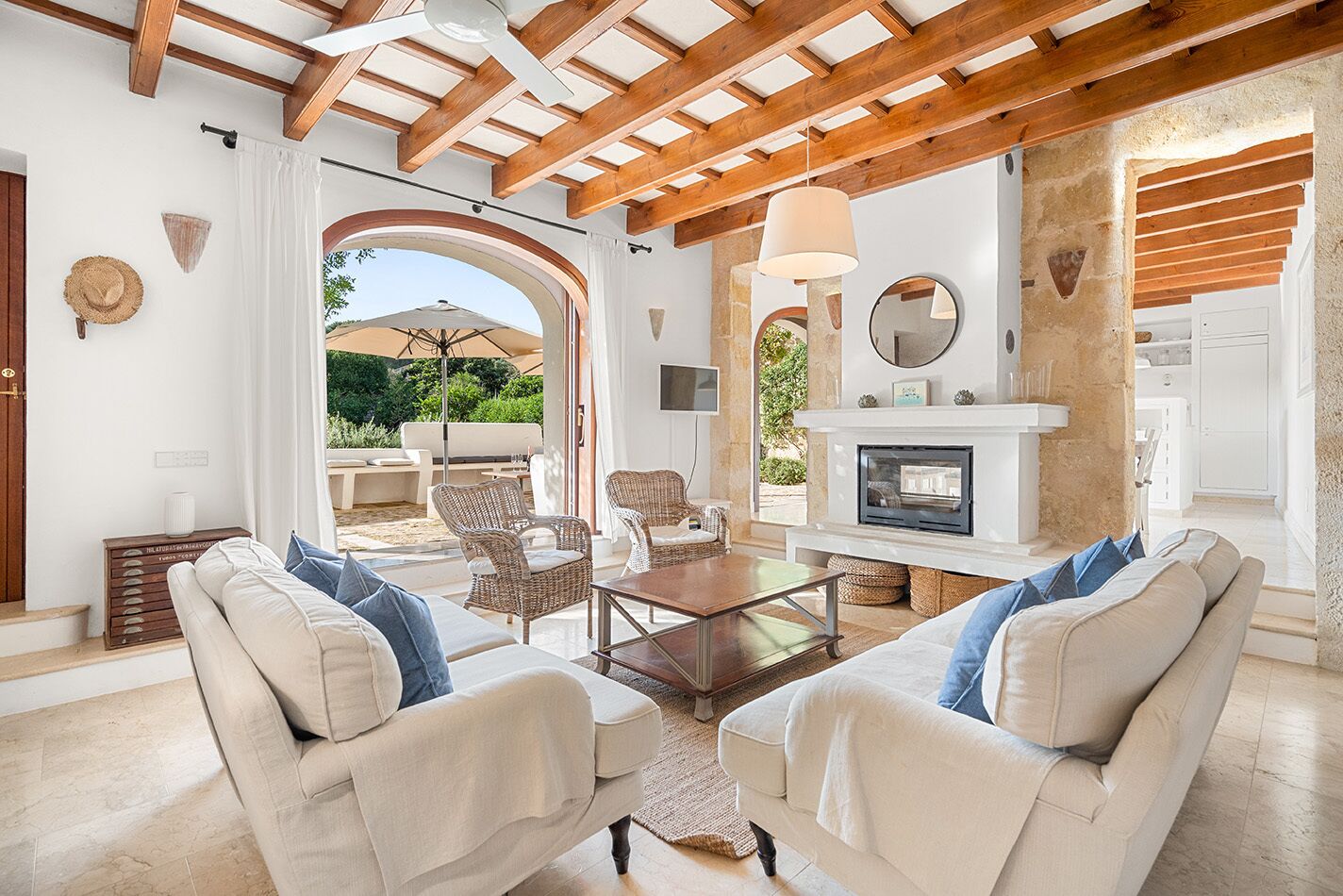 Magister Gardens, Menorca