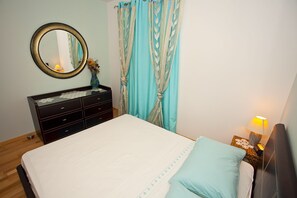 4 室のベッドルーム、アイロン / アイロン台、WiFi、ベッドシーツ