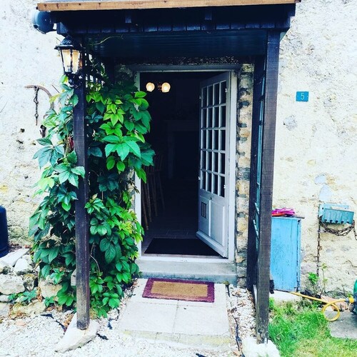 Cottage In A Peaceful Location