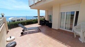 Terrace/patio - Apartamento Gonzalez Bajos - Apartamento en residencia con piscina en Vinaròs - Ref. 192 (Vinaròs)