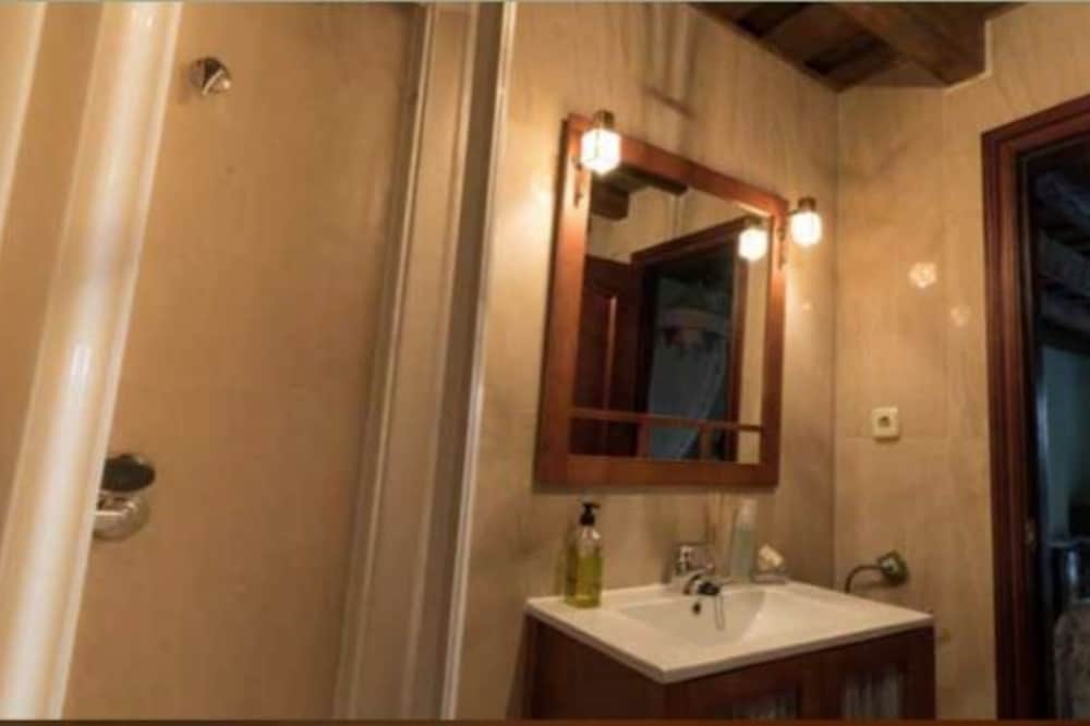 Fantastic apartment "Raúl" in Mombeltran