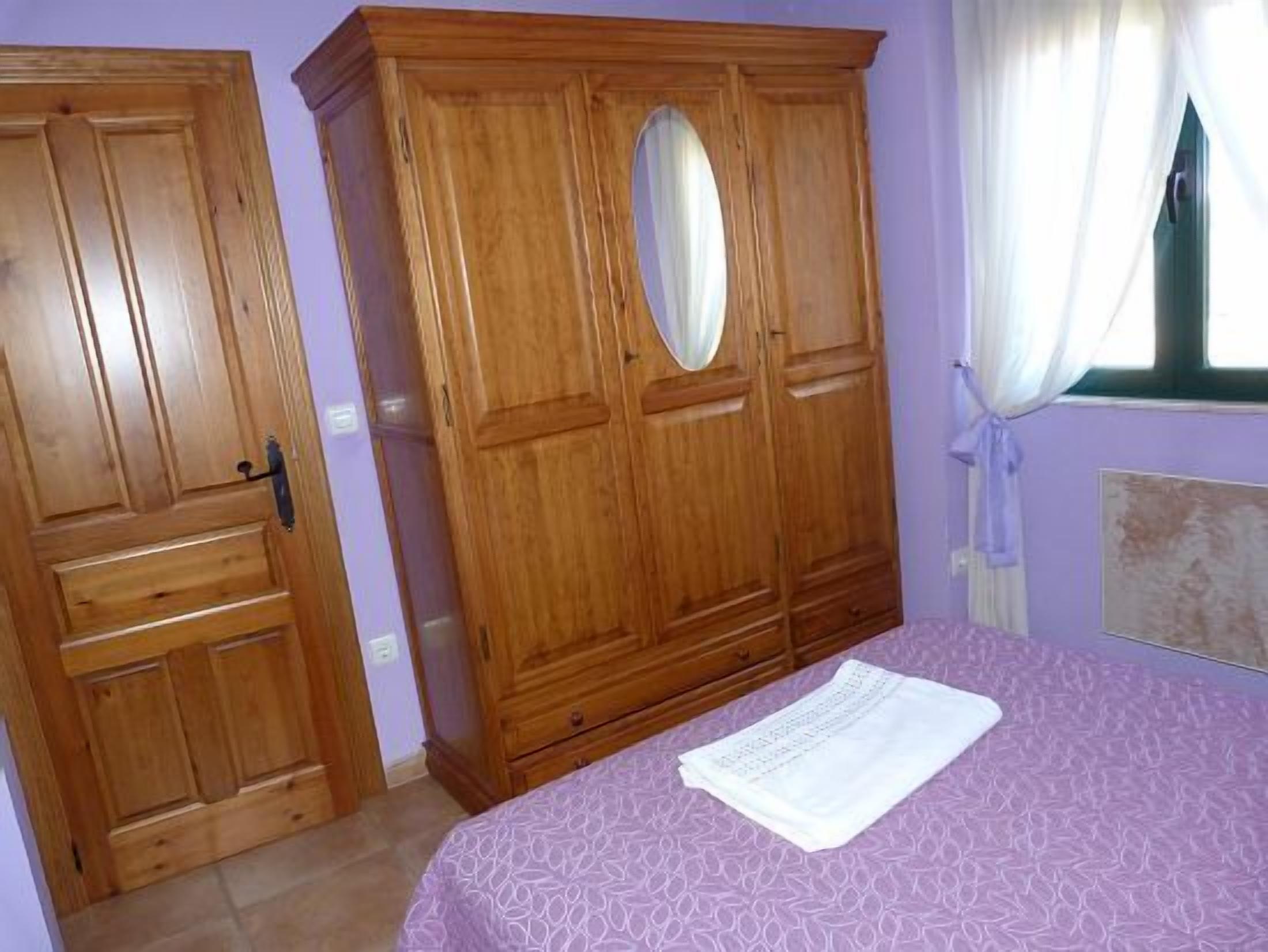 OFFERS Rural house Zapatero (6-7 people) near Arribes del Duero
