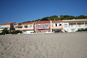 Exterior - For Rent T2 - Leucate plage - 1er G - FRONT DE MER- (Leucate)