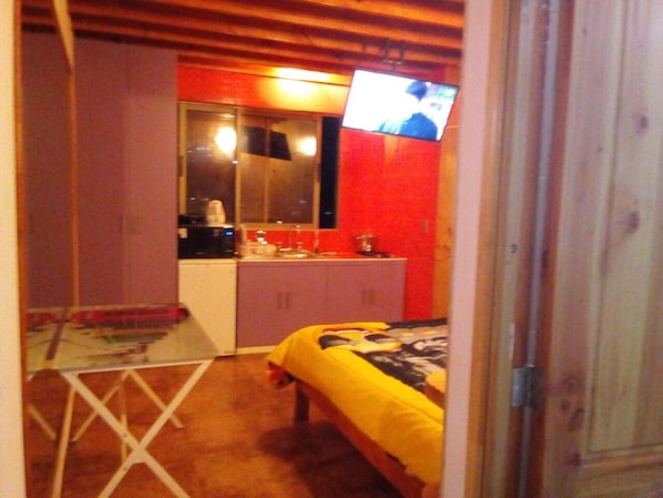 1 bedroom