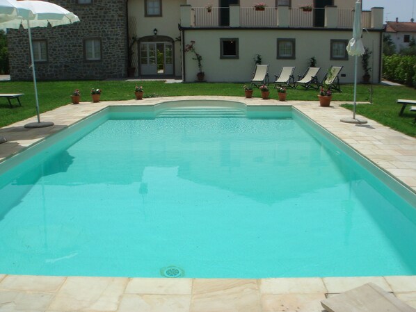 Alberca al aire libre 