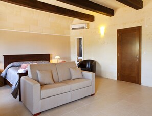 3 Schlafzimmer, Zimmersafe, Bügeleisen/Bügelbrett, kostenloses WLAN