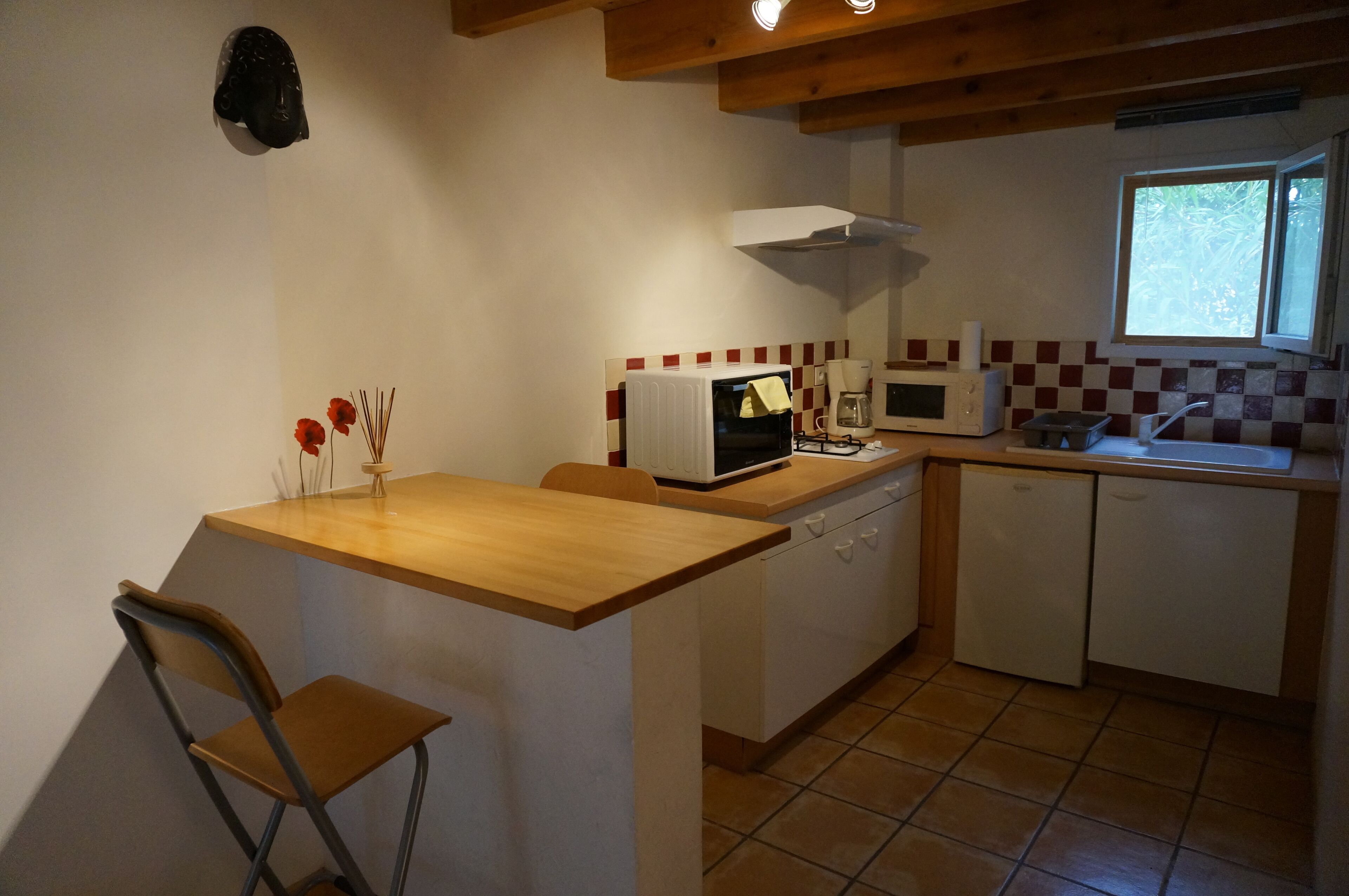 Housing, Terrace, Parking 