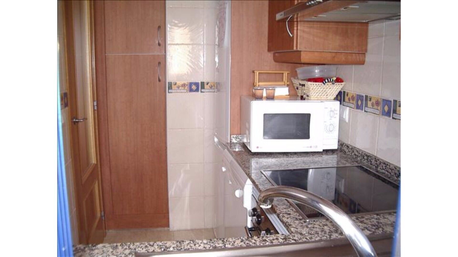 Very bright apartment, East Sea