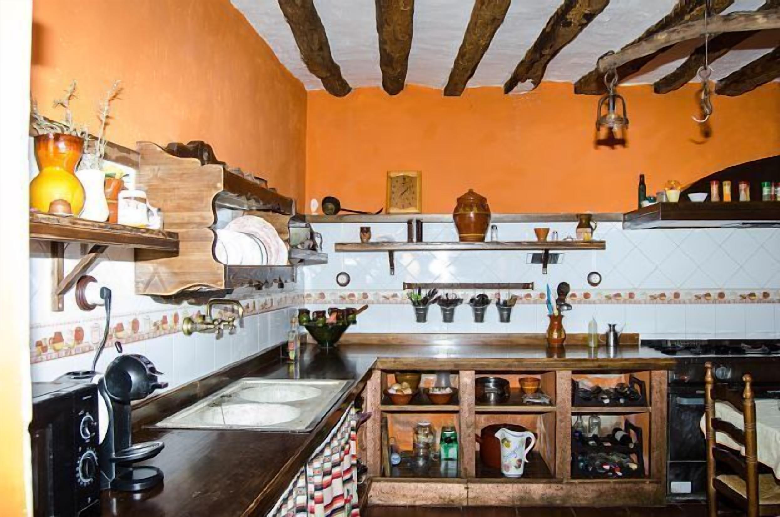 Rural Houses Santa Ana de la Sierra for 15 people