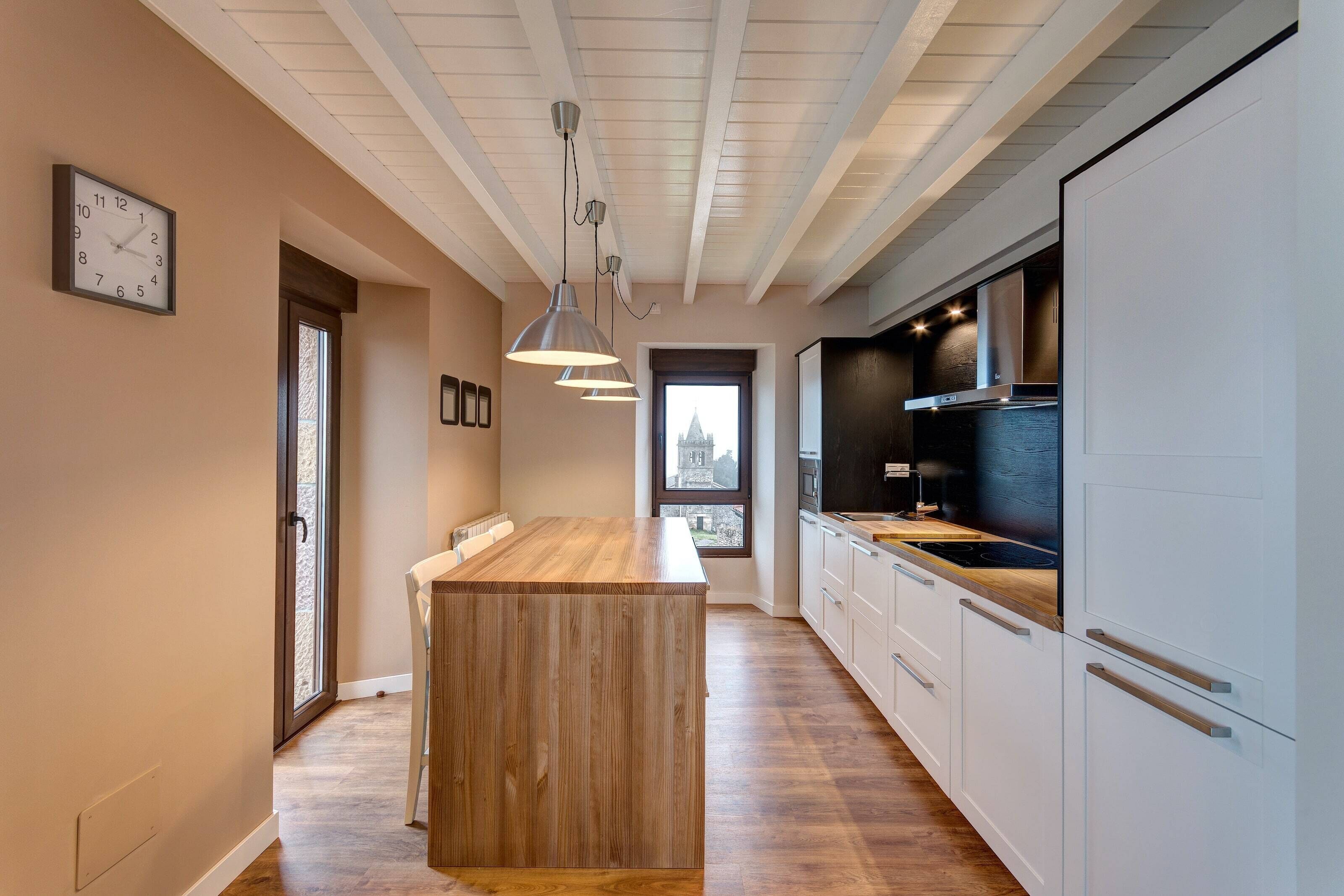 THE BALCONY OF THE LOMBA