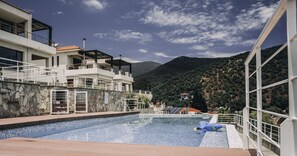 Pool - Vila Elia,a  heartwarming stay with a sea view! (Agia Marina,Pteleos)