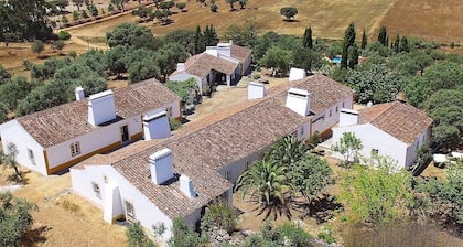 Elää rauhallisuutta ja tunne Alentejon luonnetta!